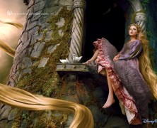 1358968006_taylor-swift-rapunzel-disney-zoom